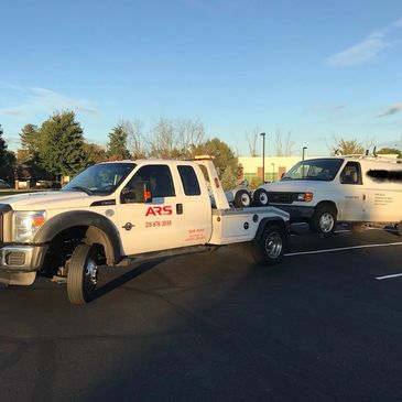 Find towing service near me, towing service, tow truck, roadside assistance 