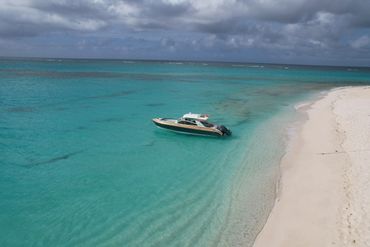 Anguilla boat tour. Anguilla boat charter