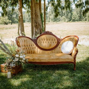 gold couch rental, couch rental, vintage couch rental