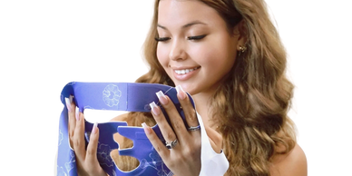 Adaptive 3D materials conform naturally to facial contours, delivering consistent, full-face thermal