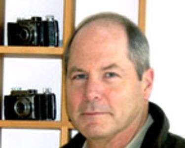 Christopher Saxman  promotes awareness and appreciation of photography. 
