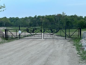 Private gated entrance to Lakeview RV and Cabins