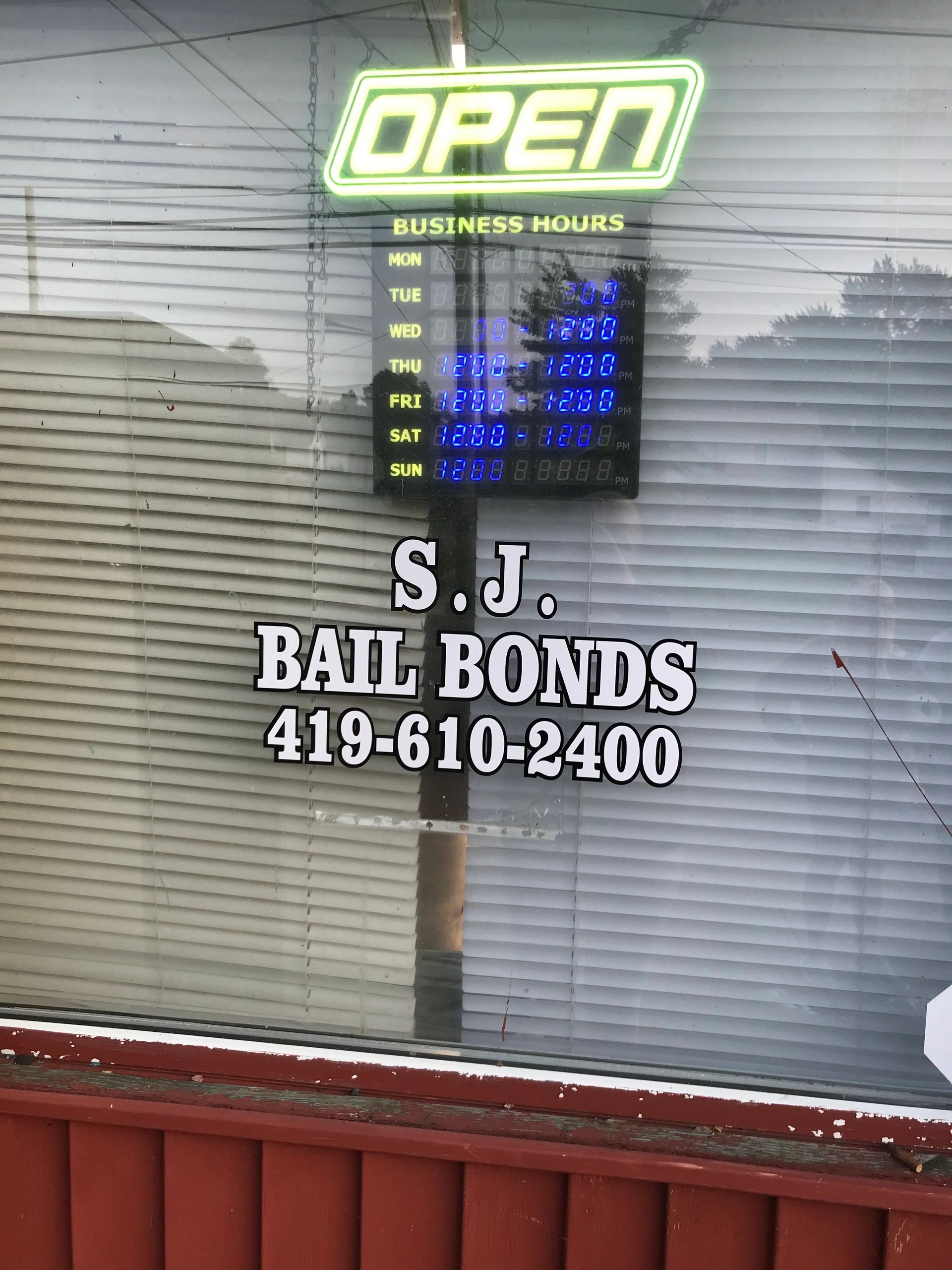 SJ Bail Bonds in Lima Ohio.  Call 419-610-2400 for all your bail bond needs in Allen county.