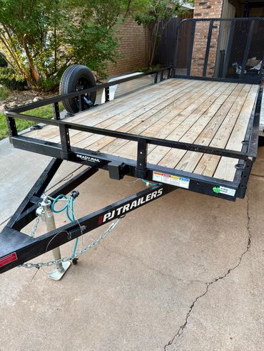 83-inch wide 16-foot utility trailer with 4-foot fold-in rear gate – Flatland Trailer Rentals