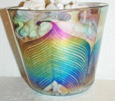 IRIDESCENT PULLED FEATHER GLASS BOWL, SIGNED DATED 1982 AND NUMBERED BLOWN ART GLASS ICE BUCKET