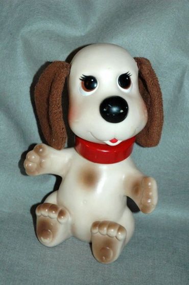 Ideal Toy Floppy Ear Dog with Turning Head