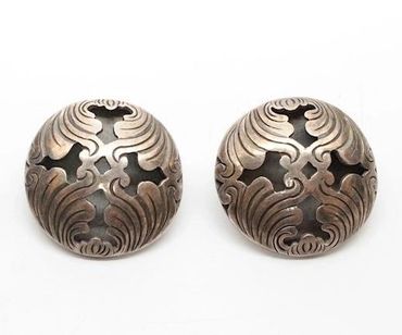 Sterling Silver Signed BA SUARTI Earrings Leaf Scroll Shadow Box Overlay Post Back