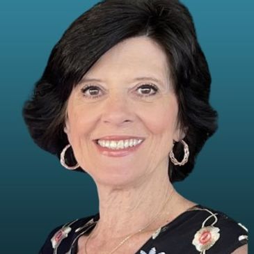 Donna Herchek, Ed.S, LPC, LAC, AADC
Donna Herchek is the Executive Director of Counseling Services o