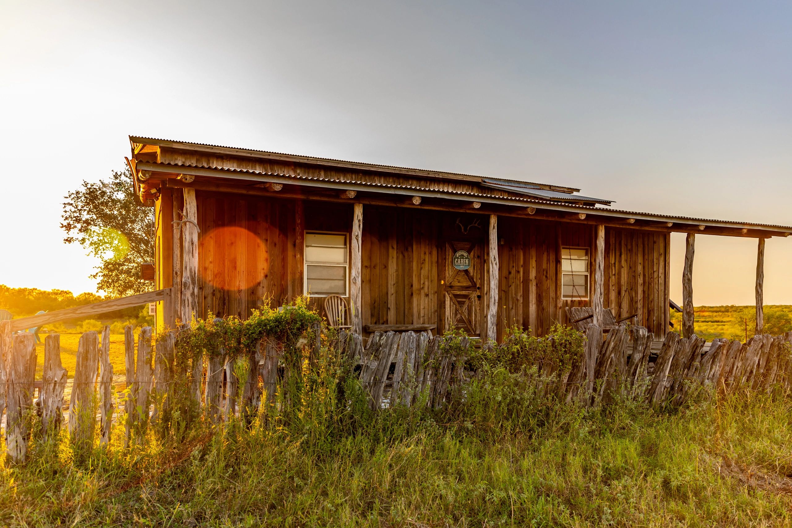 This is an image of the Hindes Ranch Hunting lodge.