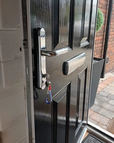 Lock change on a composite door