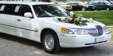 Limousine transportation for weddings