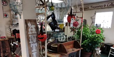 Antiques at Picker Gal Sal's