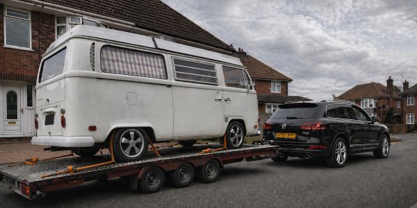 A lovely bay window being safely transported.