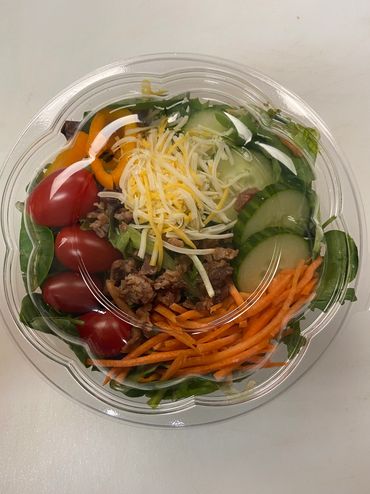 Fresh mixed greens salad.