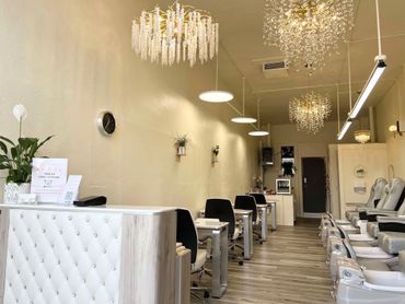 Relaxing nail salon