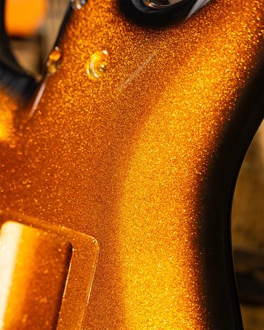 Heritage NOS Ember Burst Flake on a Soloist Style Body. Close Up.