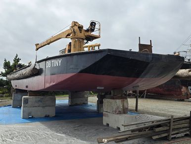 Horsepower:
Length
A ft crane allows for easy loading/unloading