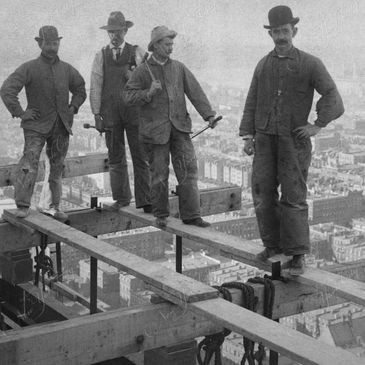 General contractors constructing commercial property