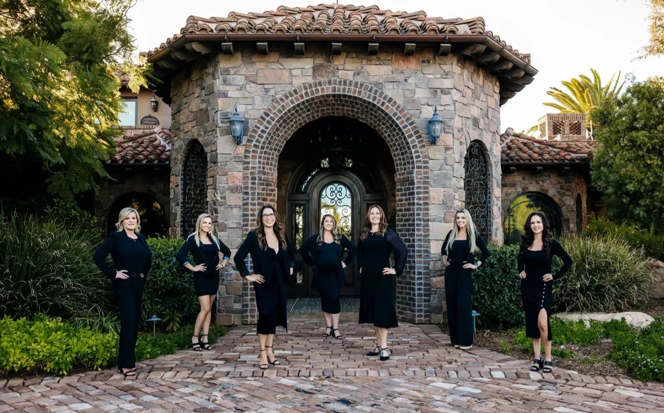 Bernd Brokerage - Laura Reinhart Munson - REALTOR