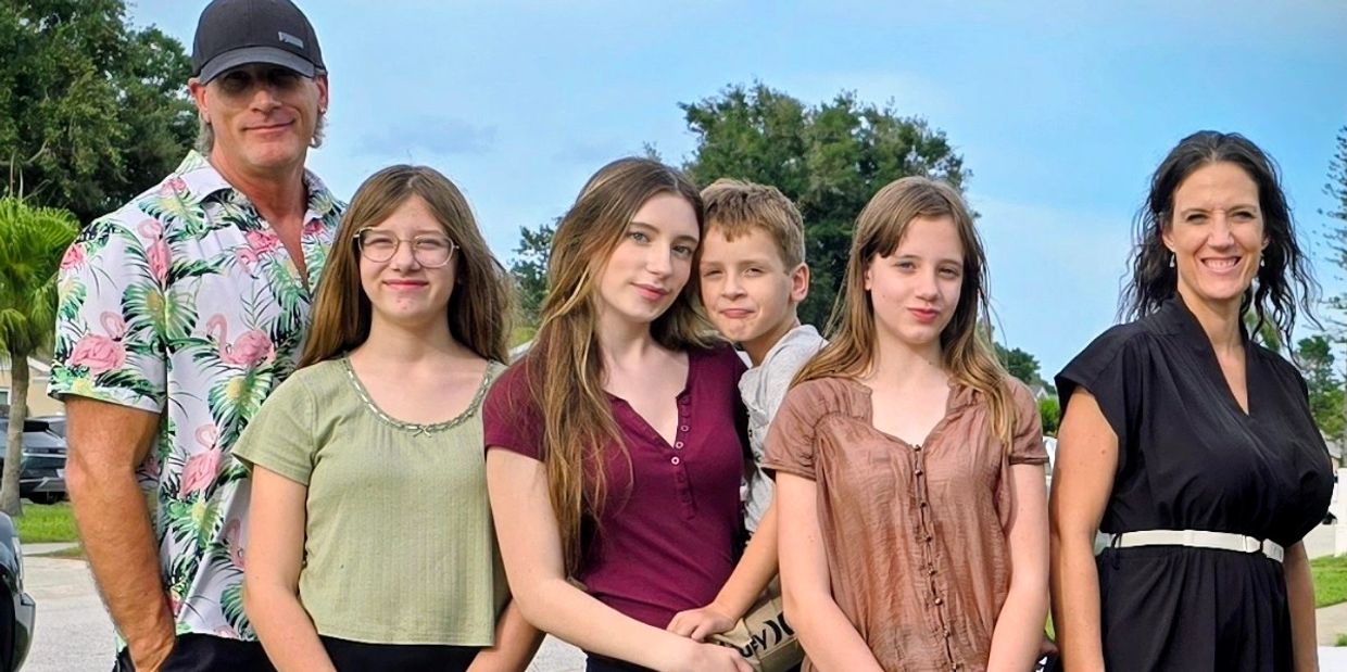 Family of Six Moving From Florida to France