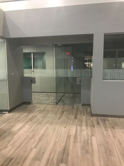 commercial glass office doors and partitions