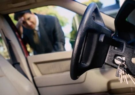 Customer locked out of car