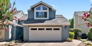 Single Family Home in Walnut Creek, CA