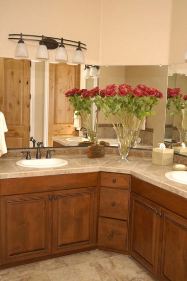 Close up of bathroom sink