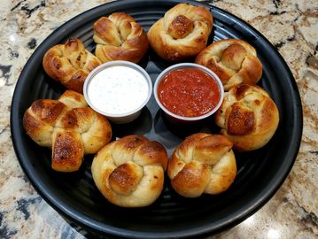 Garlic knots