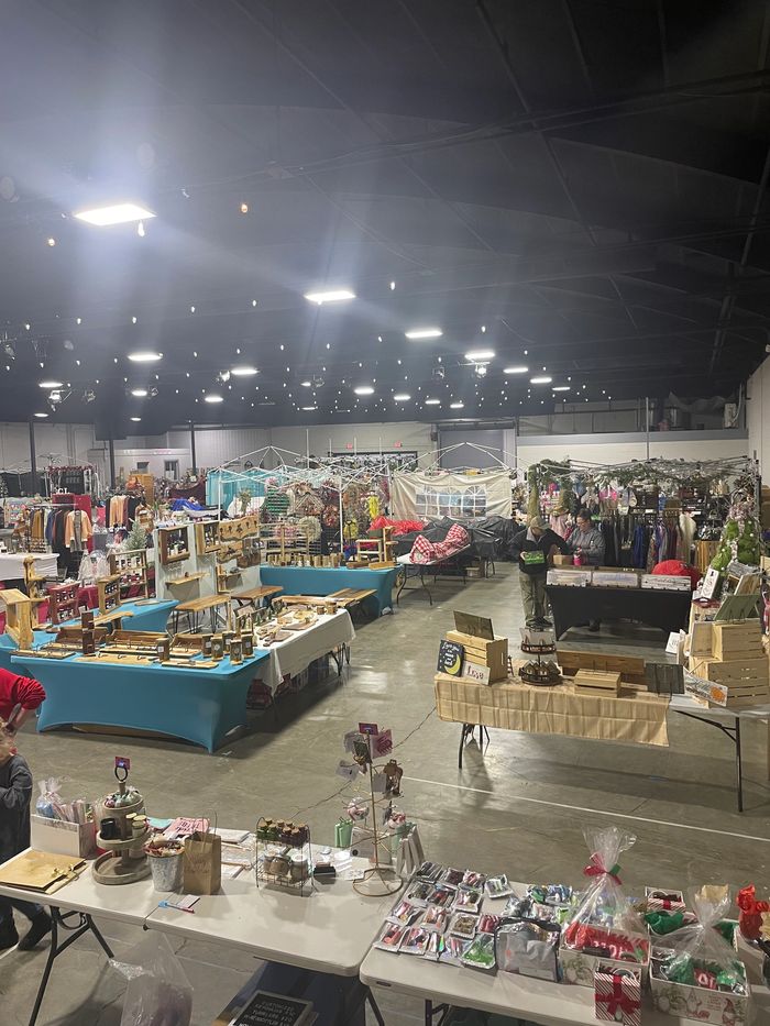 2022 Holly Jolly Expo