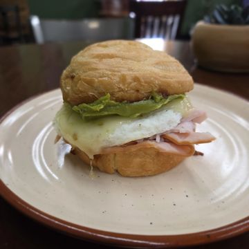 turkey, avocado, egg, & cheese croissant