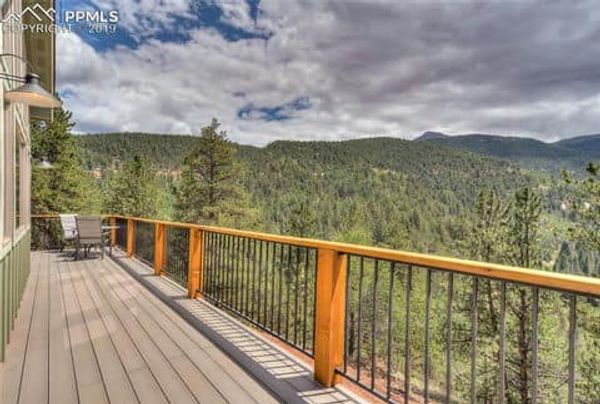 mountain views custom built colorado cabin general contractor