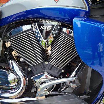 Redline Professional Mobile Detailing - motorcycle ⁰⁰