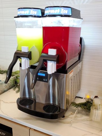 Dual flavor Margarita machine rental in Chicago.