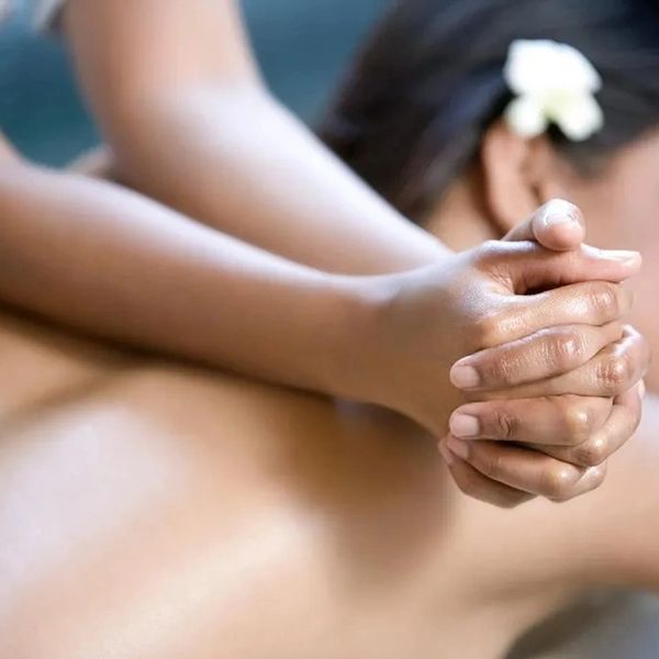 lomi lomi massage