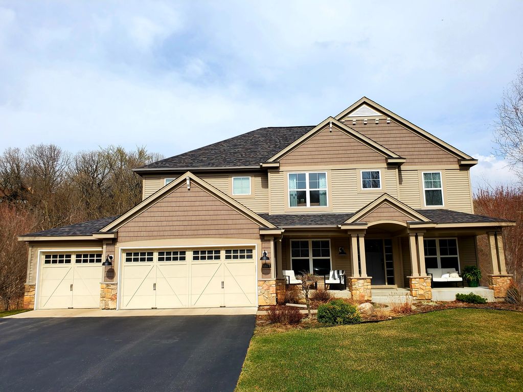 Owens-Corning Duration Shingles installed by roofing contractor - Black Sable color