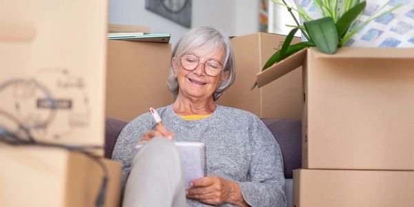 Professional packing services for seniors preparing to move into a new home