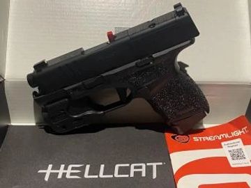 Springfield Armory Hellcat 9mm micro compact OSP optic ready w/ streamlight TLR-6 attached