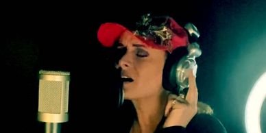 Lisa McClowry in studio.