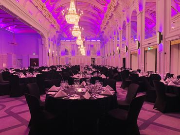 HIRE BLACK CHAIR COVERS & TABLE CLOTHS LONDON