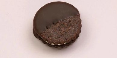 Amy's Cookies Oreo ricoperti di cioccolato: biscotti per piattaforme gourmet online