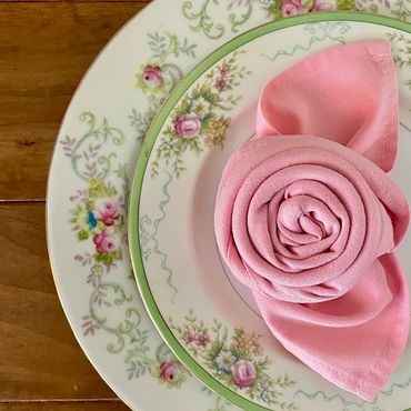 mismatched floral patterned plates in garden inspired floral patterns