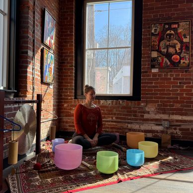 Judy McAmis sound bath meditation