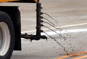 Beet 55™ can be applied as a anti-icer, de-icer, pre-wet, sand and salt stockpile treatment.