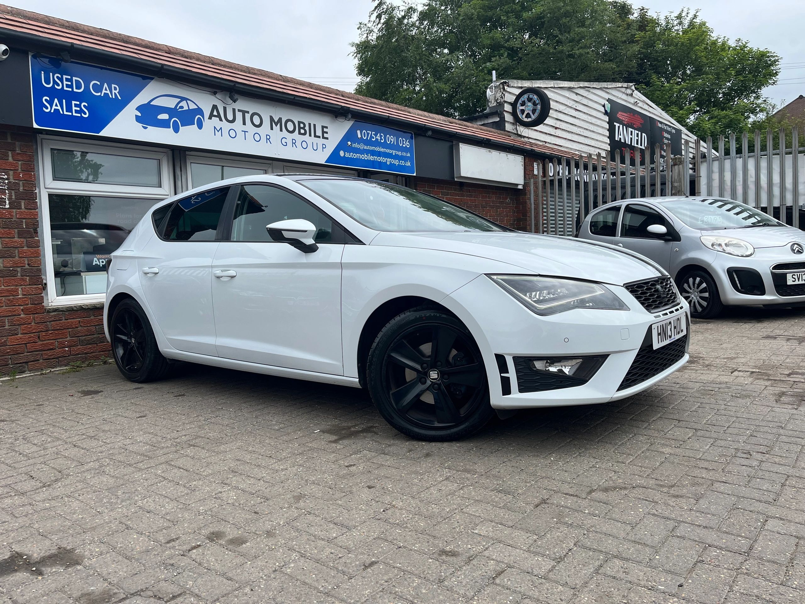 2013 SEAT Leon thumbnail 2