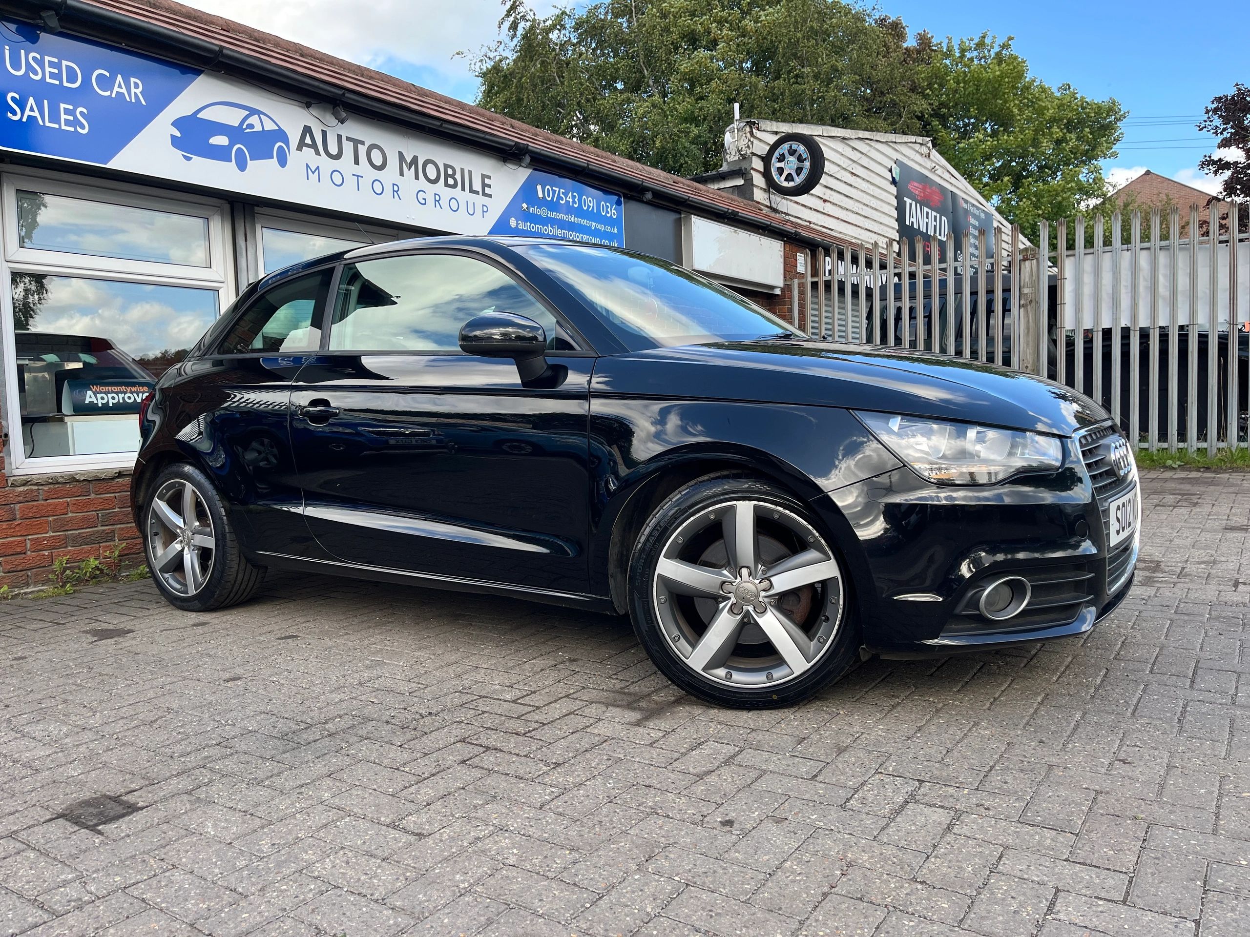 2012 Audi A1 thumbnail 2