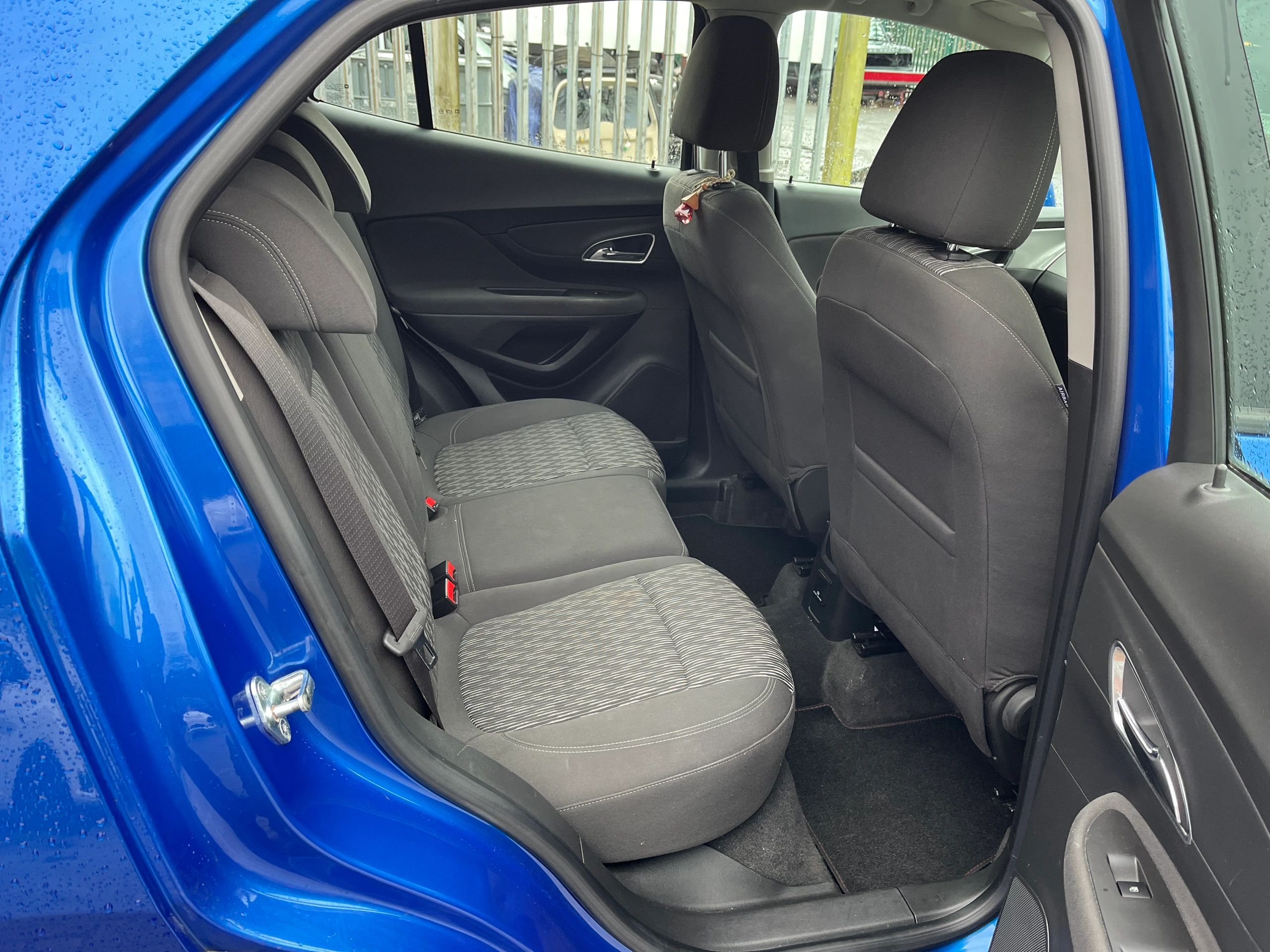 2013 Vauxhall Mokka thumbnail 15