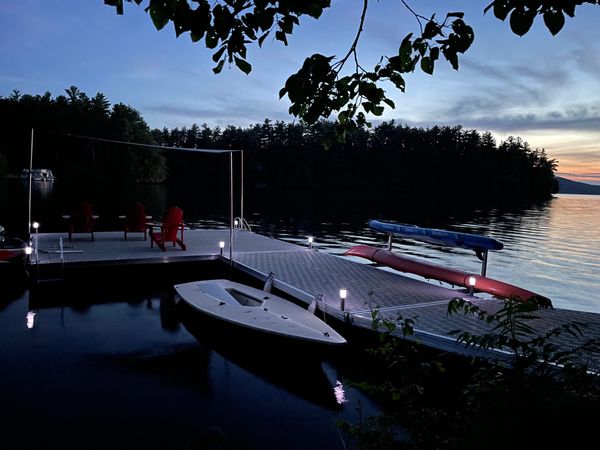 Quai flottant
Quai poteaux
Quai semi-flottant
Élévateur à bateau
Élévateur à bateau flottant