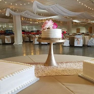 Gateway Classic Events - Wedding cake table design