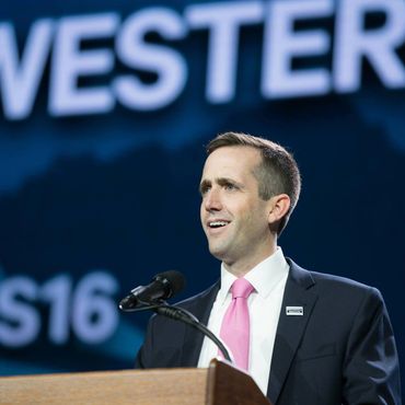 Jeff Hunt speaking at the Western Conservative Summit.